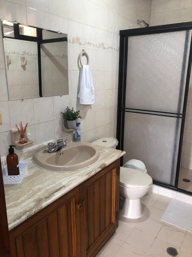 Habitaciones Independientes Cerca Al Aeropuerto 3 Cartagena 外观 照片
