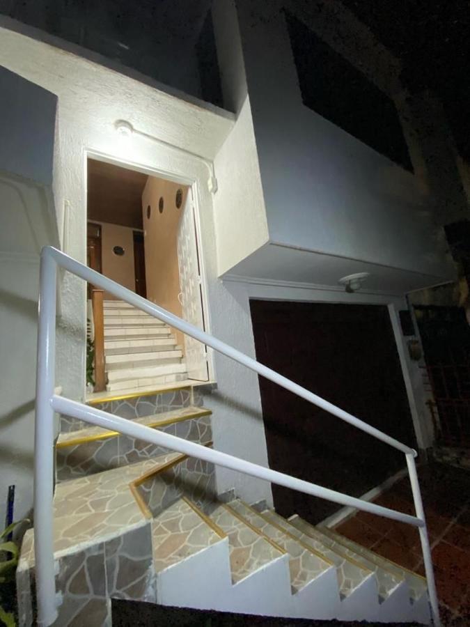Habitaciones Independientes Cerca Al Aeropuerto 3 Cartagena 外观 照片